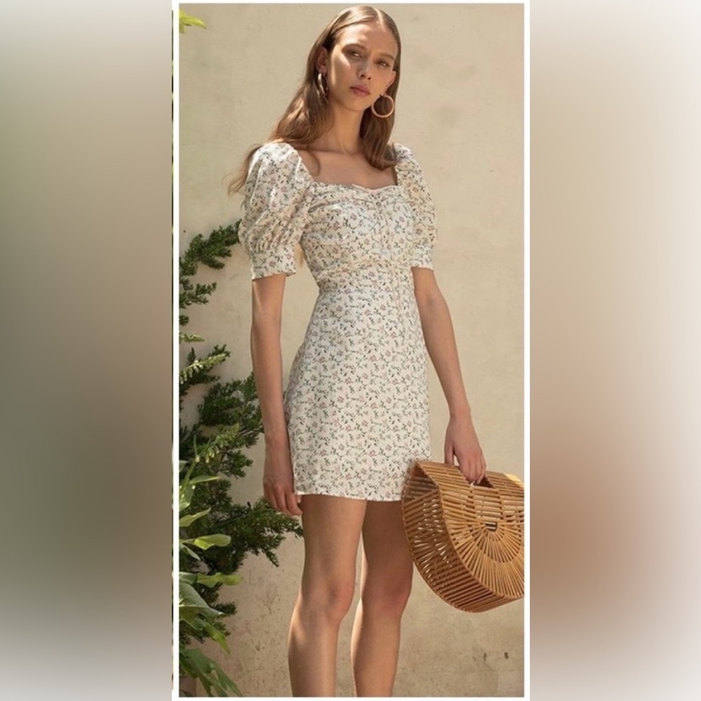 limjia shop coquette floral ruched puff sleeve cinched mini dress Size Large